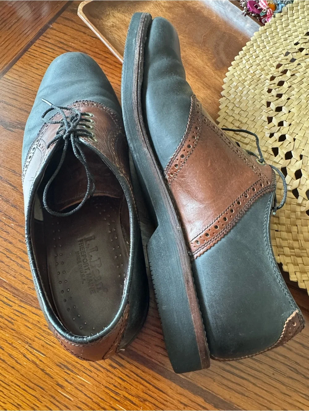 L.L. Bean Two-toned Brown Black Leather Suede Saddle Oxford Shoe Men’s 9 D USA